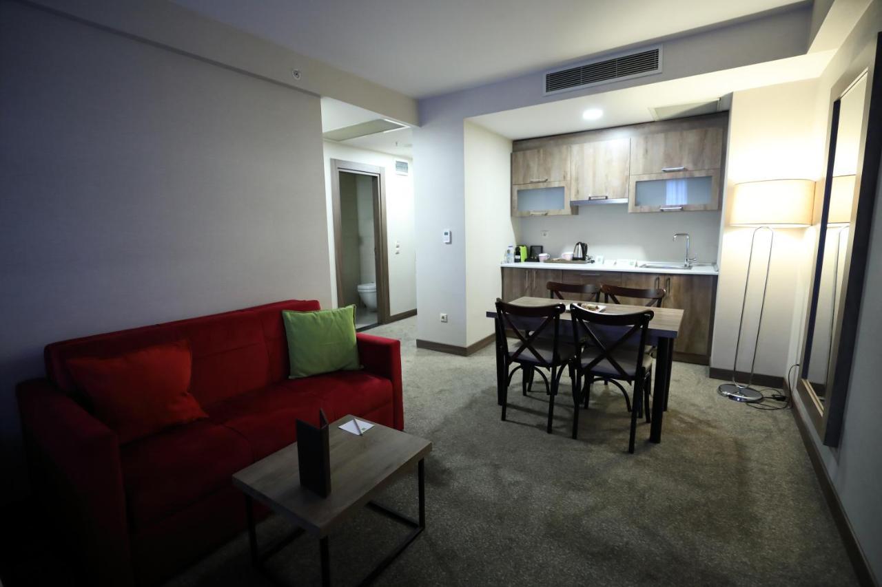 Ibis Styles Istanbul Bomonti Hotel Exterior photo