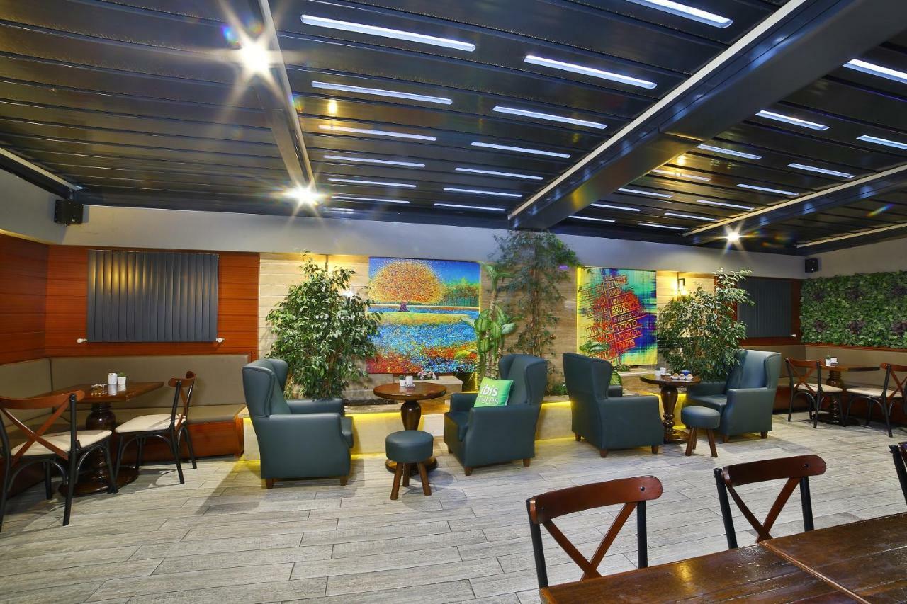 Ibis Styles Istanbul Bomonti Hotel Exterior photo