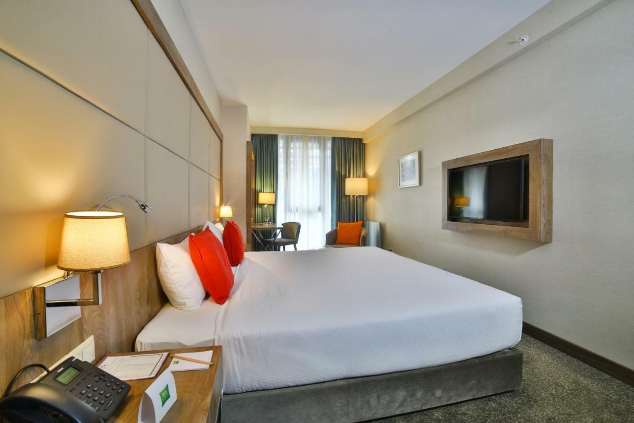 Ibis Styles Istanbul Bomonti Hotel Exterior photo