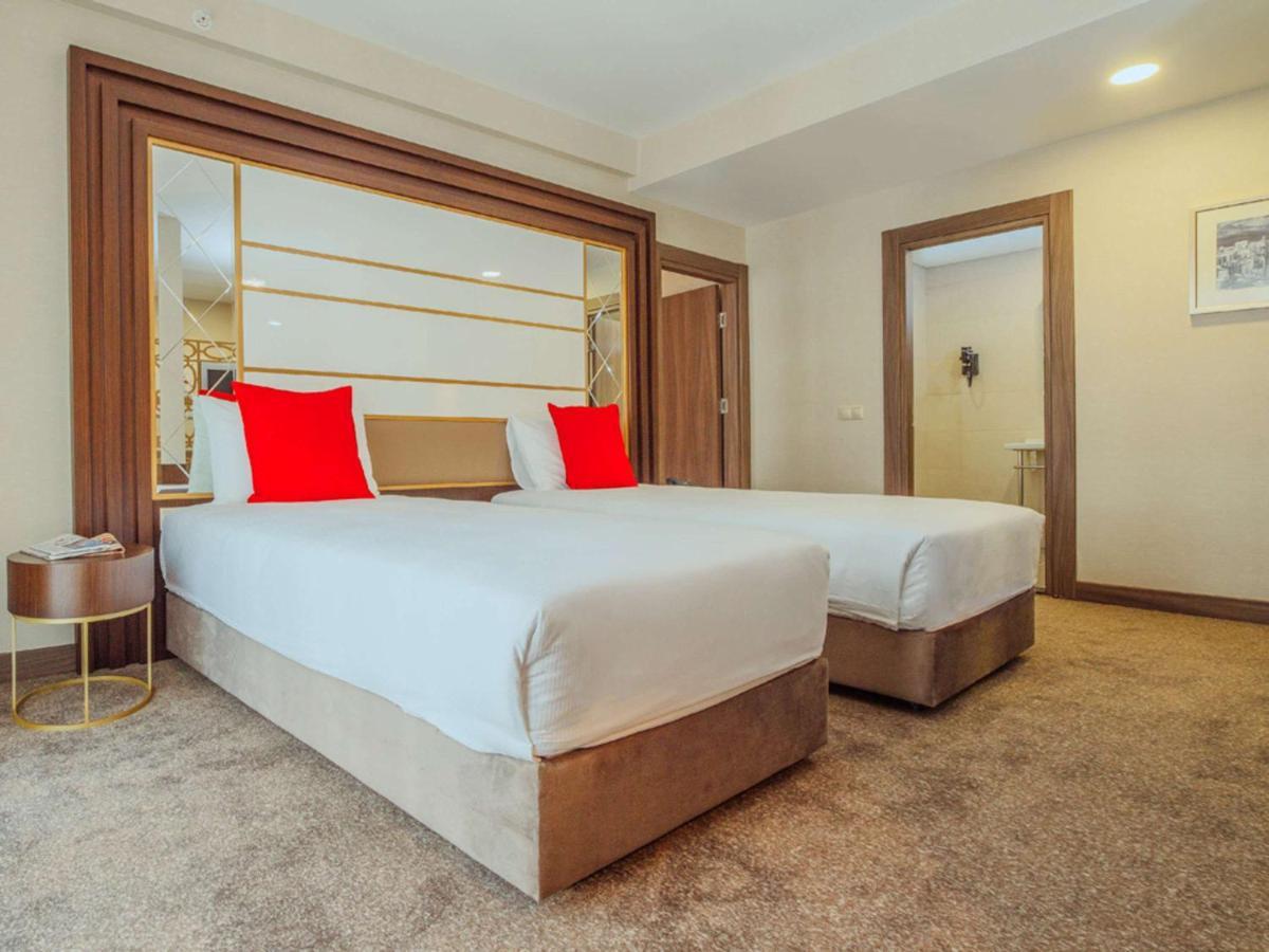 Ibis Styles Istanbul Bomonti Hotel Exterior photo